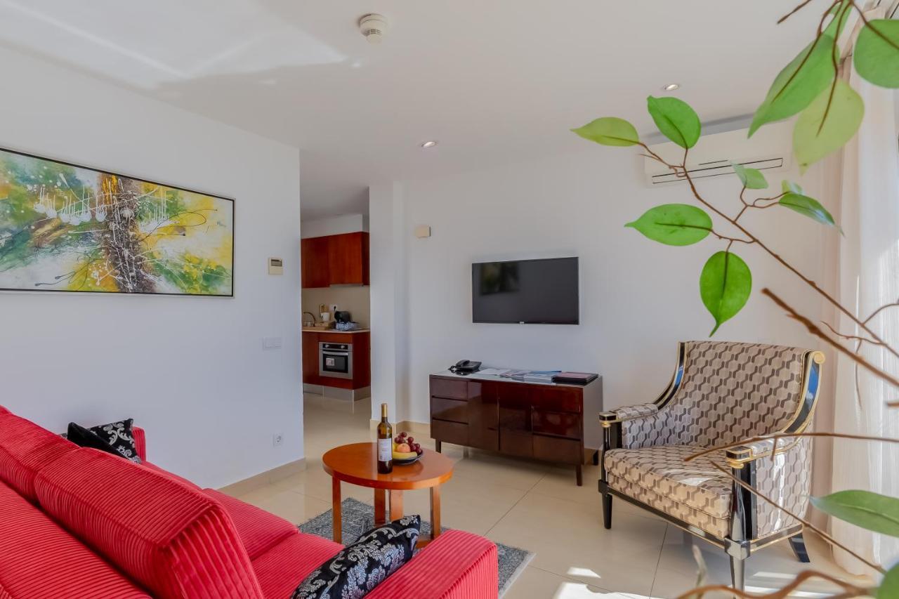 Monicca Collection Suites And Residences Albufeira Exterior photo